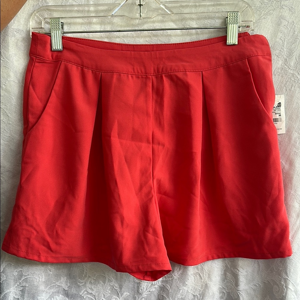 Women's Coral Shorts